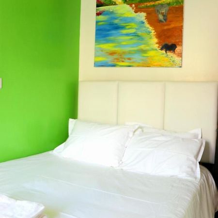 Little Green Room Homestay Near Jkia Airport & Sgr Railway Station ナイロビ エクステリア 写真