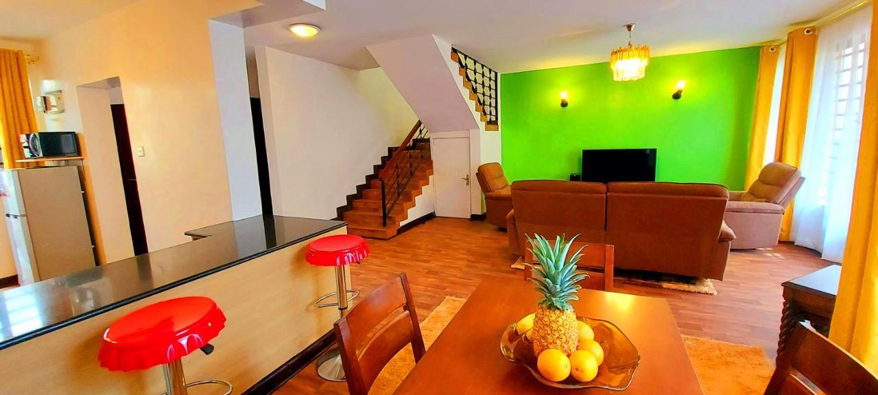 Little Green Room Homestay Near Jkia Airport & Sgr Railway Station ナイロビ エクステリア 写真